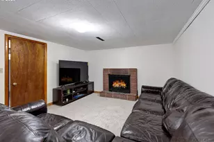 415 NE 116th Pl, Portland, OR 97220 - Photo 14