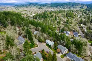 3593 Lawrence St, Eugene, OR 97405 - Photo 32