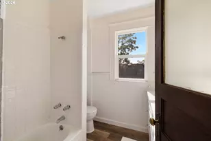 516 7th St, Hood River, OR 97031 - Photo 28