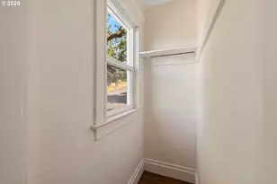 516 7th St, Hood River, OR 97031 - Photo 24