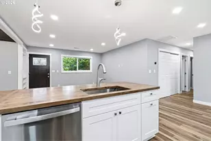 9811 NE Covington Rd, Vancouver, WA 98662 - Photo 12