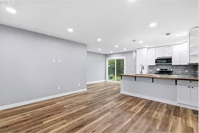9811 NE Covington Rd, Vancouver, WA 98662 - Photo 8