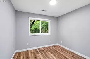 9811 NE Covington Rd, Vancouver, WA 98662 - Photo 16