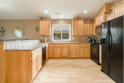 1008 Idaho Ave S, Long Beach, WA 98631 - Photo 10