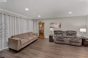 555 66th St, Springfield, OR 97478 - Photo 16