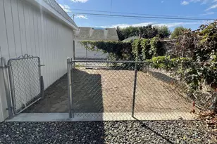 1102 W Margaret St, Pasco, WA 99301 - Photo 36