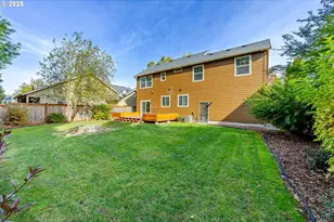 2484 Crowther Dr, Eugene, OR 97404 - Photo 40