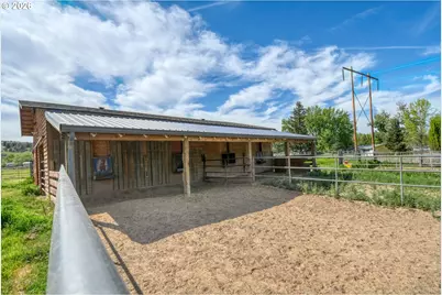 42997 Haney Ln, Pendleton, OR 97801 - Photo 36