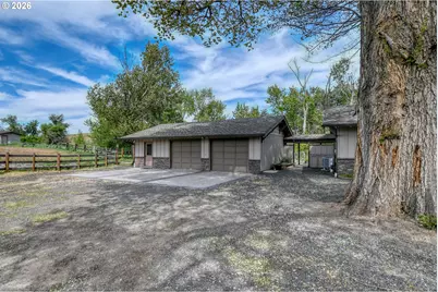 42997 Haney Ln, Pendleton, OR 97801 - Photo 2