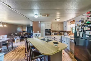 38129 Weirich Dr, Lebanon, OR 97355 - Photo 8