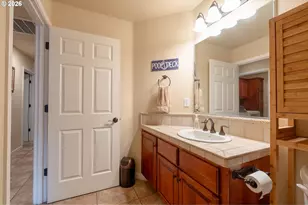 2558 Golfview Ave, Sutherlin, OR 97479 - Photo 46