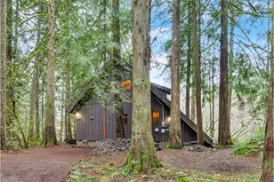 70498 E Zig Zag River Rd, Rhododendron, OR 97049 - Photo 36