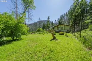 142 Evergreen Springs Ln, Idleyld Park, OR 97447 - Photo 6