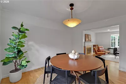 6730 SW Preslynn Dr, Portland, OR 97225 - Photo 8