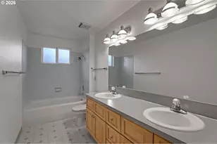 6730 SW Preslynn Dr, Portland, OR 97225 - Photo 32
