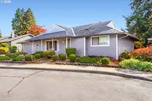 10570 SW Century Oak Dr, Portland, OR 97224 - Photo 2