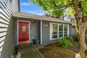 542 NE 14th Ave, Hillsboro, OR 97124 - Photo 4