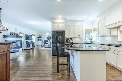 2332 Devon Ave, Eugene, OR 97408 - Photo 12