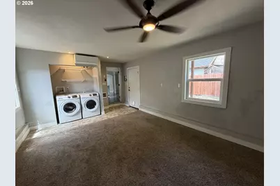 1325 SE Pine St, Roseburg, OR 97470 - Photo 18