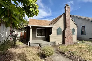 1325 SE Pine St, Roseburg, OR 97470 - Photo 1