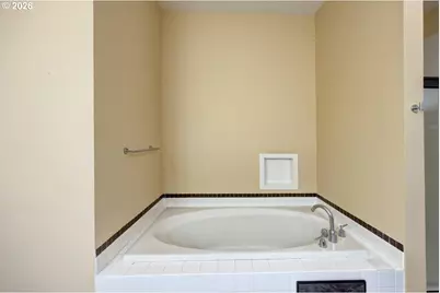 3930 Abbey Ln #304A, Astoria, OR 97103 - Photo 28
