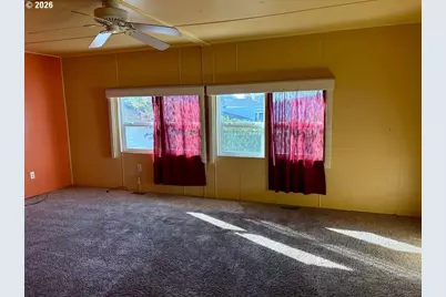 15936 Bay View Dr, Brookings, OR 97415 - Photo 16