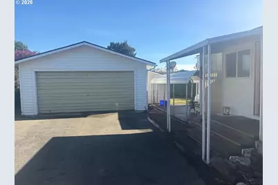 15936 Bay View Dr, Brookings, OR 97415 - Photo 2