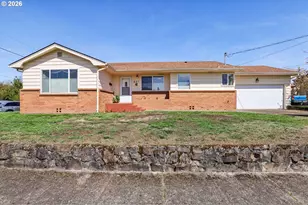 801 Cowlitz Way, Kelso, WA 98626 - Photo 1