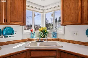 801 Cowlitz Way, Kelso, WA 98626 - Photo 16