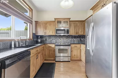 28612 SW Ash Meadows Blvd #30, Wilsonville, OR 97070 - Photo 4