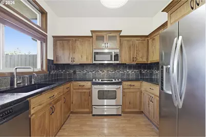 28612 SW Ash Meadows Blvd #30, Wilsonville, OR 97070 - Photo 4