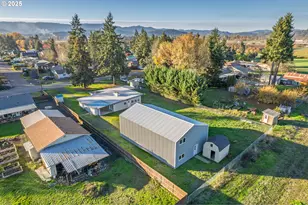 255 Shady Dr, Roseburg, OR 97471 - Photo 26