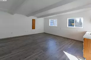 255 Shady Dr, Roseburg, OR 97471 - Photo 10