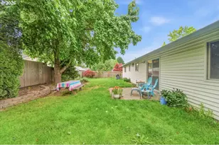 6658 SE Grace St, Hillsboro, OR 97123 - Photo 32