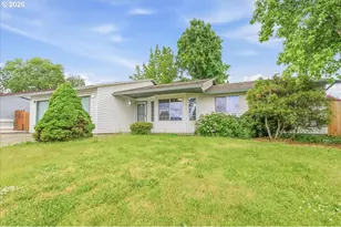 6658 SE Grace St, Hillsboro, OR 97123 - Photo 2