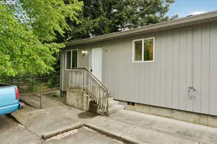 1835 SE 7th Ave, Camas, WA 98607 - Photo 2