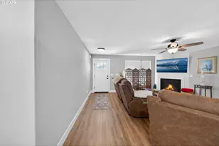 669 NW T St, Winston, OR 97496 - Photo 4