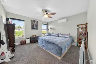 669 NW T St, Winston, OR 97496 - Photo 14