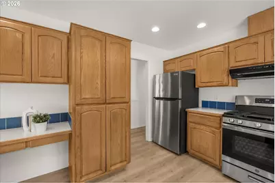 13035 SE Kronan Dr, Clackamas, OR 97015 - Photo 6