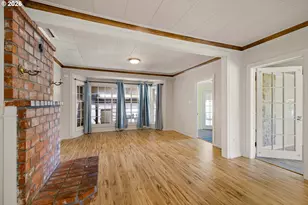 352 Ruby Ave, Eugene, OR 97404 - Photo 8