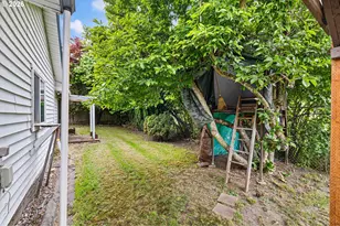 352 Ruby Ave, Eugene, OR 97404 - Photo 44