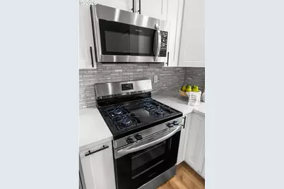 8805 N Dwight Ave, Portland, OR 97203 - Photo 12