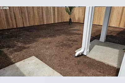8805 N Dwight Ave, Portland, OR 97203 - Photo 38