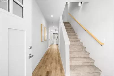 8805 N Dwight Ave, Portland, OR 97203 - Photo 6