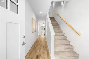 8805 N Dwight Ave, Portland, OR 97203 - Photo 6