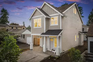 8805 N Dwight Ave, Portland, OR 97203 - Photo 2