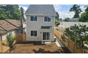 8805 N Dwight Ave, Portland, OR 97203 - Photo 4