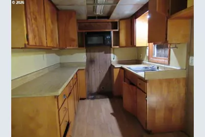 850 Piedmont Ave, Salem, OR 97304 - Photo 2