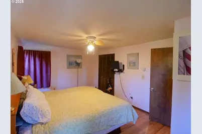 1801 SE 176th Ave, Portland, OR 97233 - Photo 14