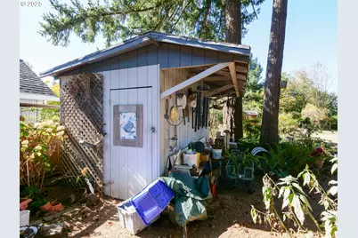 1801 SE 176th Ave, Portland, OR 97233 - Photo 24